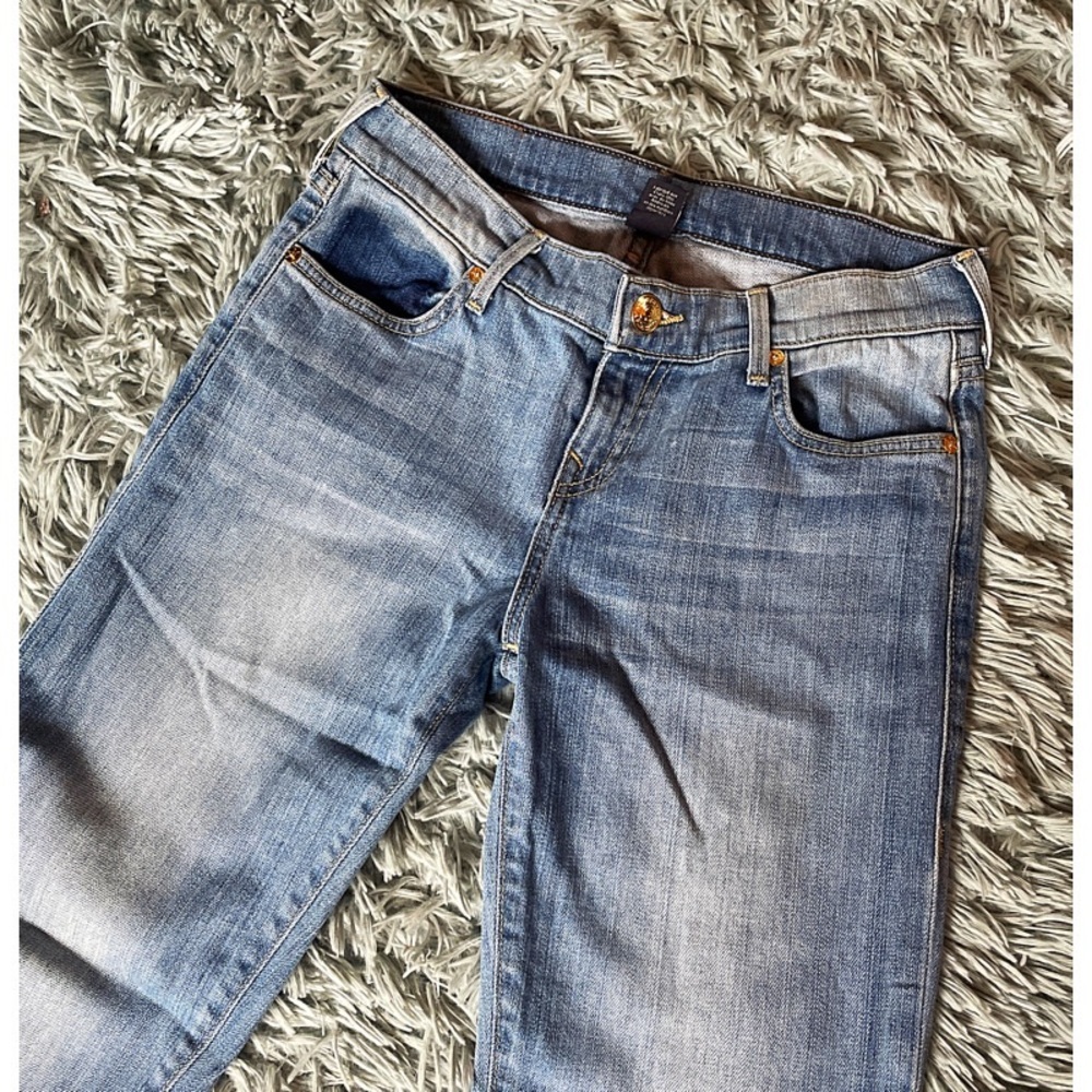 Relaxed Straight Cropped Jeans - Picture 4 of 6
